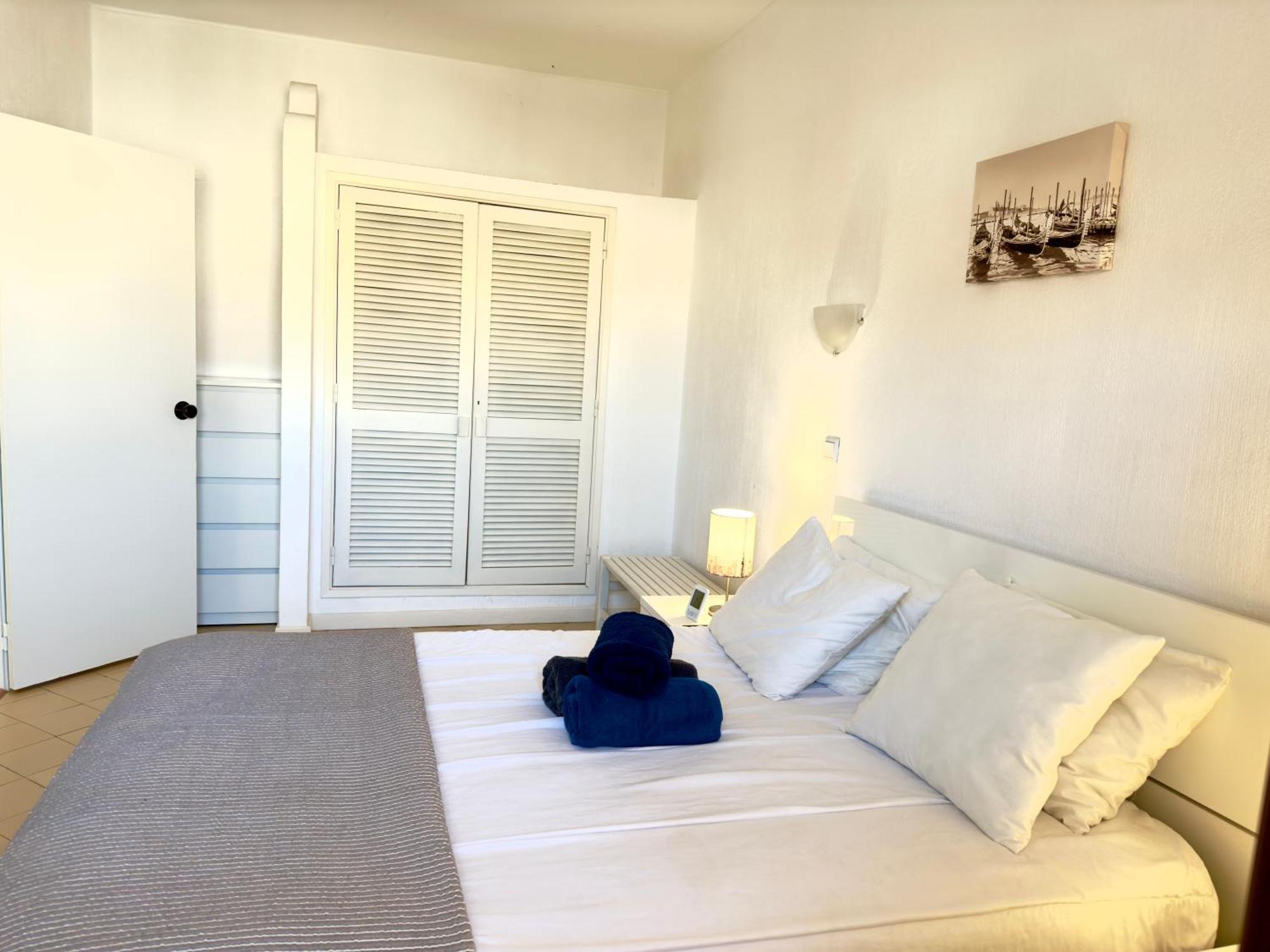 Apartment Les 3 Dauphins In Albufeira Exterior photo